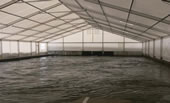Шатри и Халета, големи като размер, широки 25 метра на секции по 5 метра. Алуминиевите шатри и халета се използват за покриване на спортен център за водни спортове.